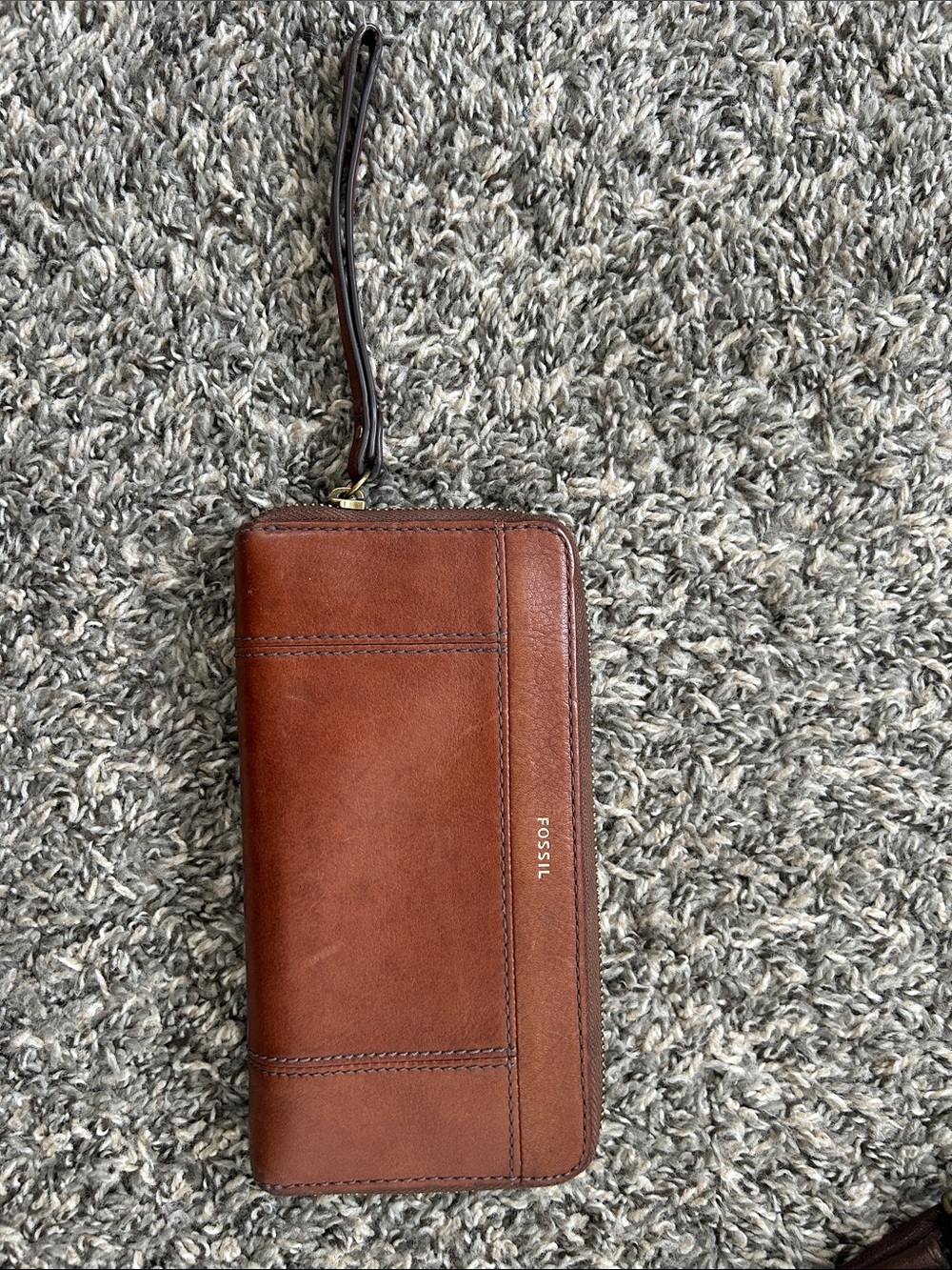 Fossil Jori RFID Zip Clutch Wallet in Medium Brown Leather